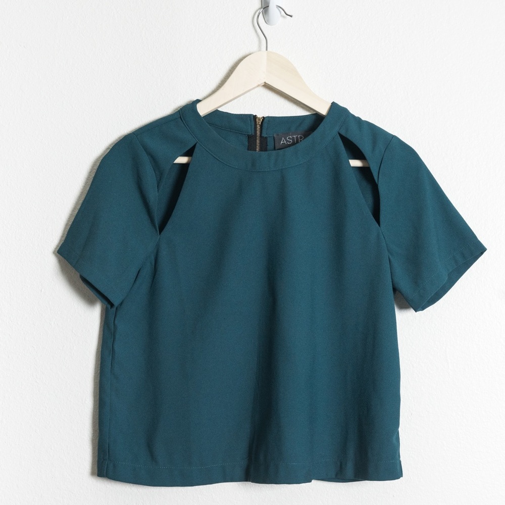 ASTR Crop Top size S